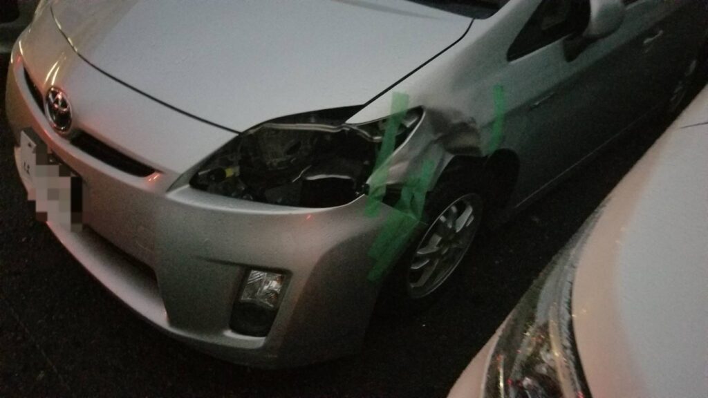廃車手続きは業者に依頼することもできる