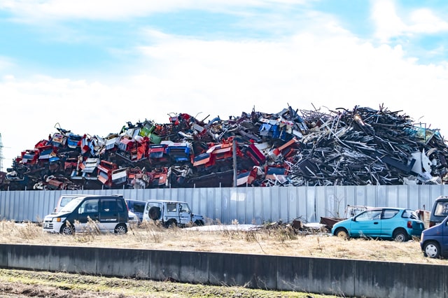 スクラップとは？廃車との違いと実施方法を解説