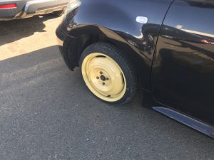 パンクした時の応急処置知っていますか 事故車 廃車買取タイロッド